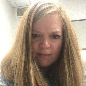 Meet your Posher, Stella